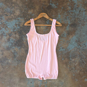 Pink Coquette Romper Size M New Sleeveless Heart Knit Romantic One Piece